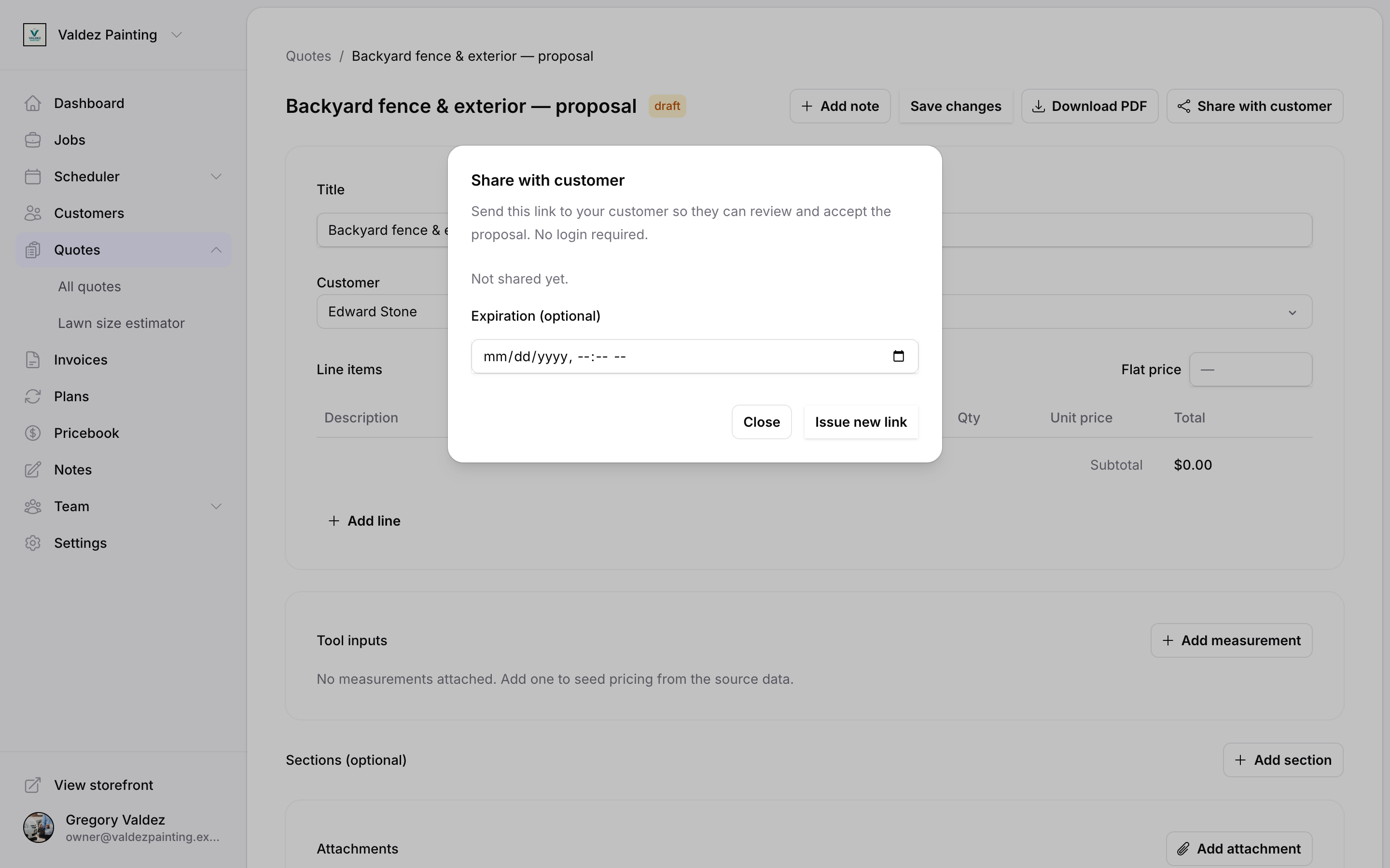 The Share with customer dialog for a quote, with an expiration option and Issue new link